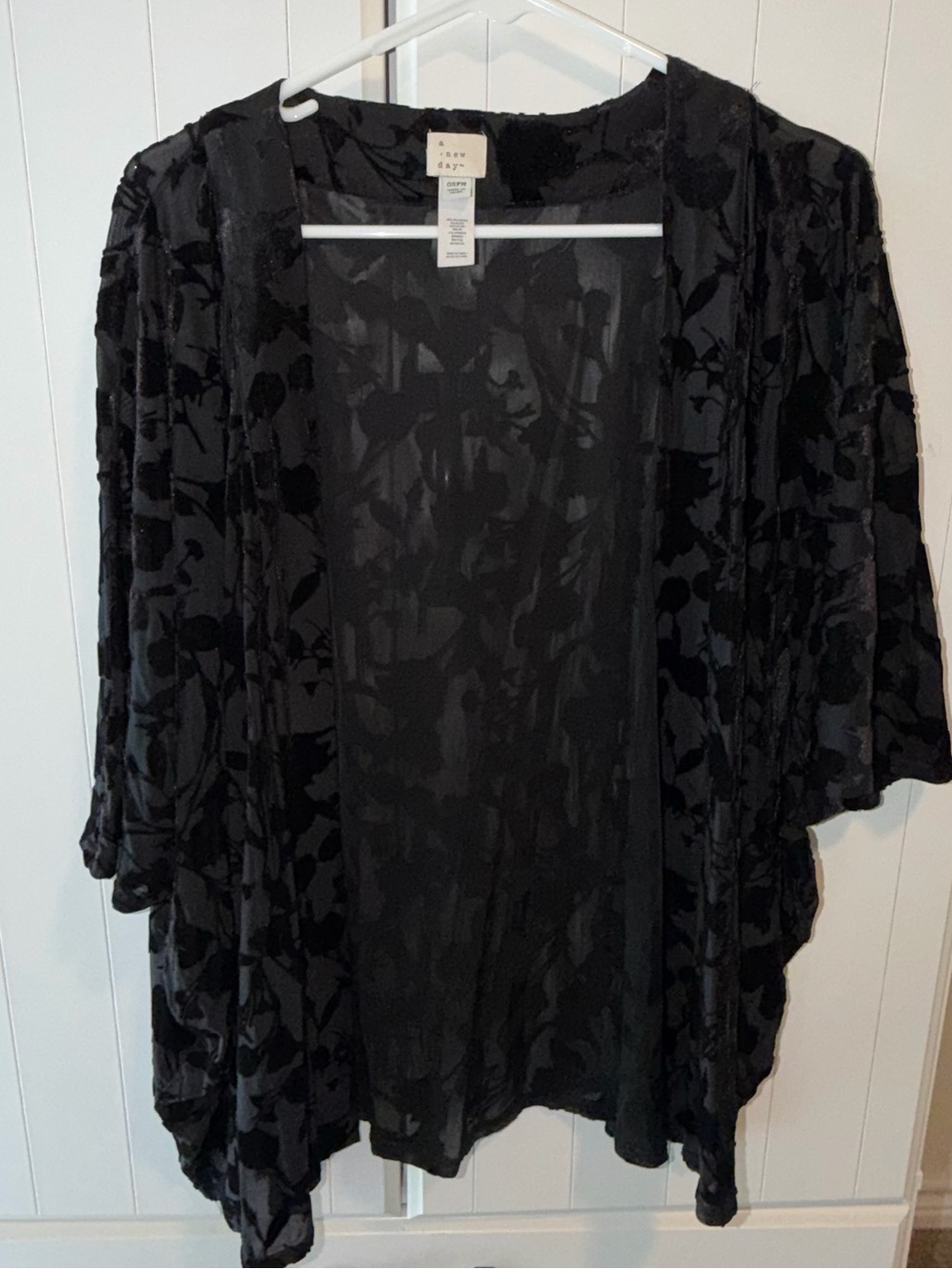 A New Day Kimono Cardigan Women Black Floral Burnout Velvet Open Front